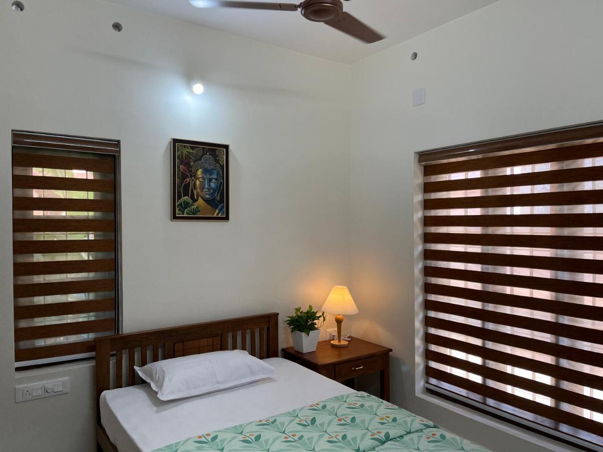 Solomon Apartments,Alappuzha Beach. Exterior foto