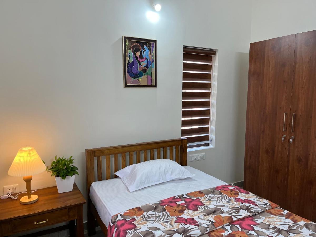Solomon Apartments,Alappuzha Beach. Exterior foto